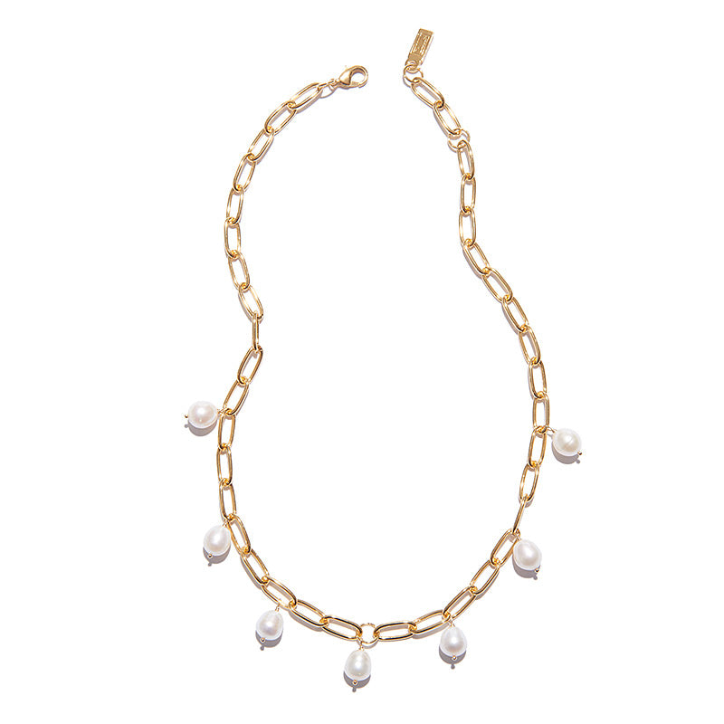 Daphne Necklace in Gold