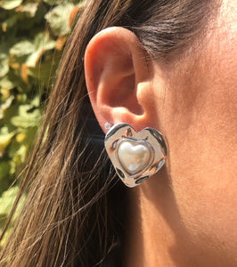 Earrings - Gloria Earrings in Rhodium Pearl - Melissa Lovy